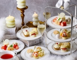 The Lobby Cafe「ホワイトアフタヌーンティーセット」