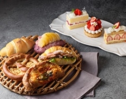 Bakery & Pastry Shop「冬のスイーツ&パン」