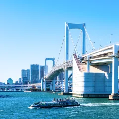 昼間のレインボーブリッジ